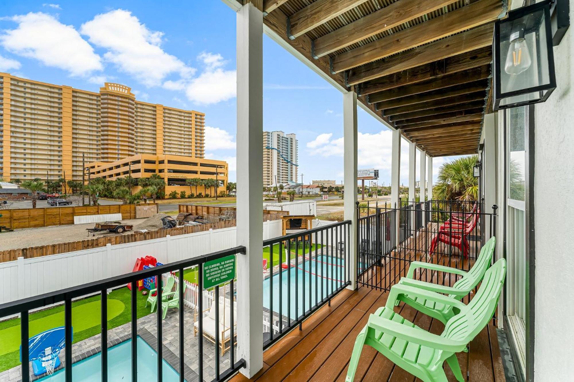 Double Dare 2 Pools Golf Grill Bar Games Nr * Panama City Beach